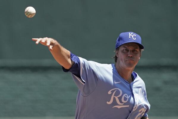 Greinke pitches Royals to 2-1 victory over Indians
