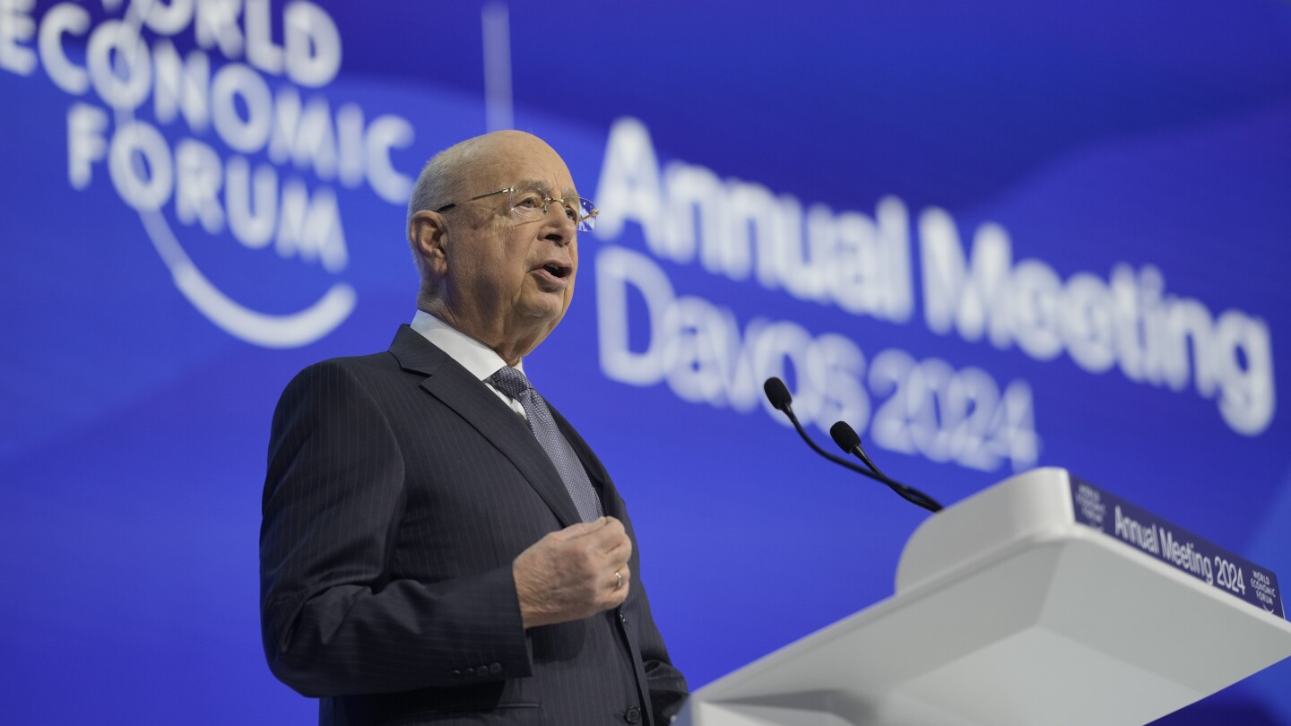 Председателят на WEF не призна, че „политическа революция“ унищожава неговия дневен ред
