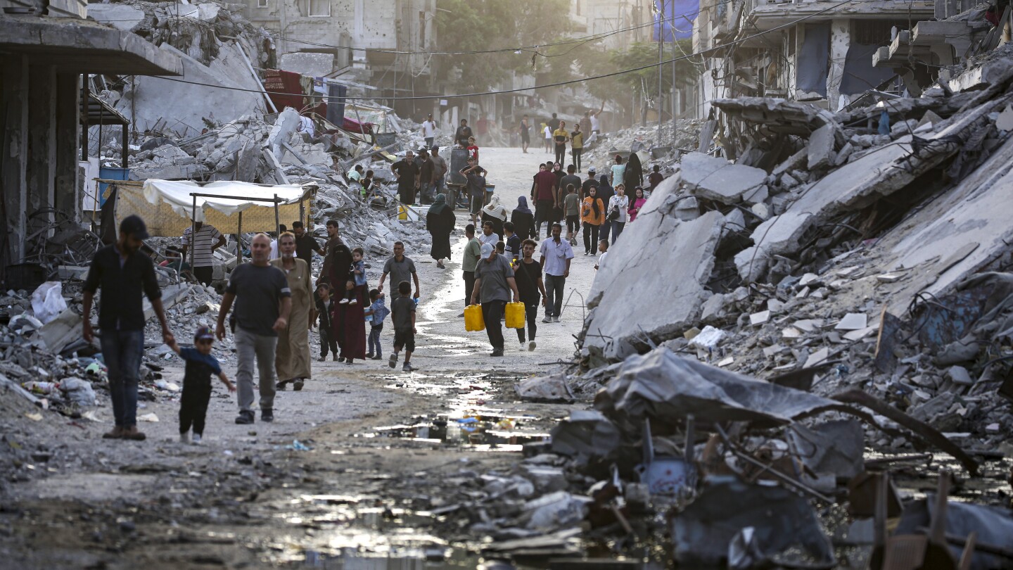 Support teams in Gaza intention to avert a polio outbreak with a surge of vaccinations