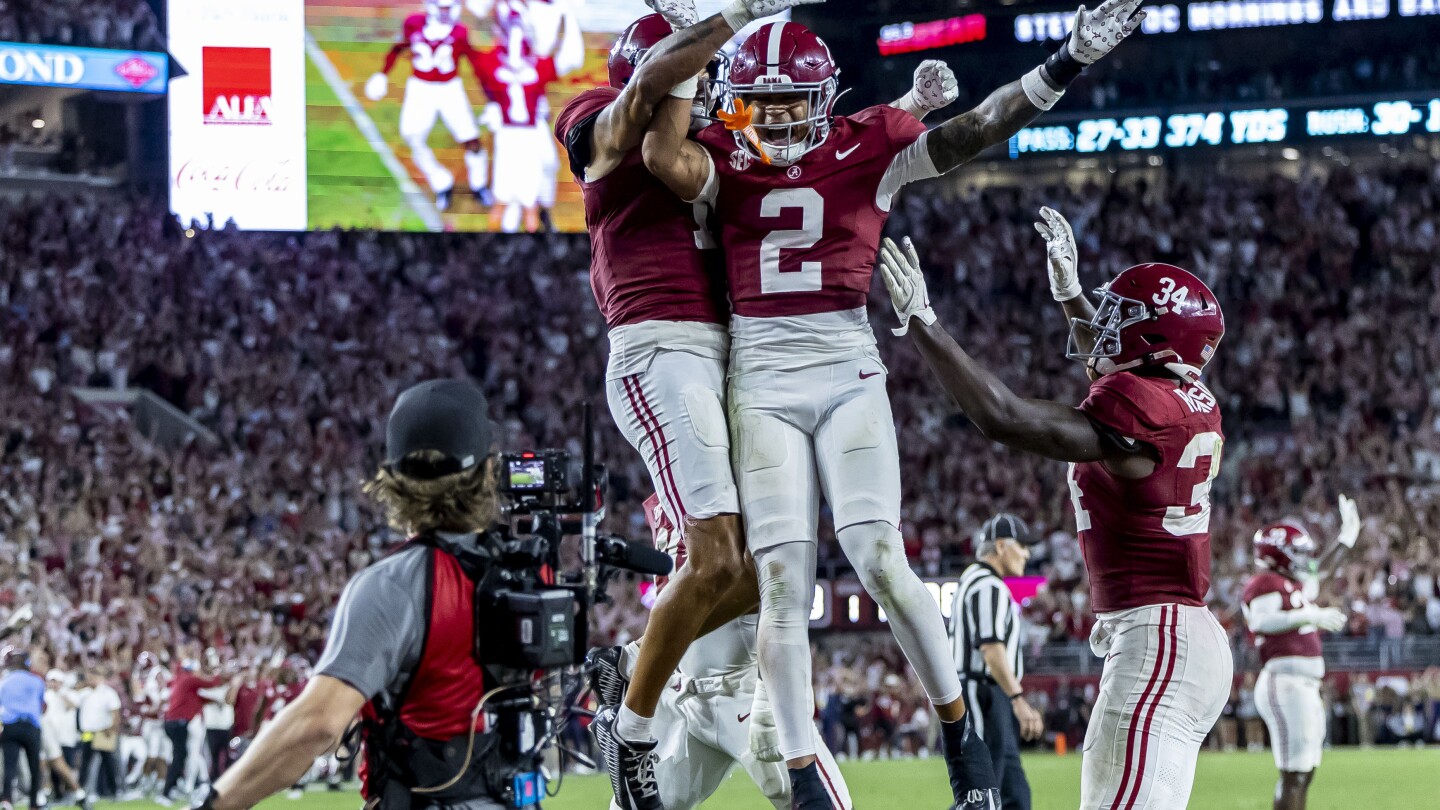 Alabama Prepares for SEC Road Game at Vanderbilt