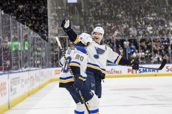 O'Reilly scores in OT to lift Blues over Coyotes 6-5