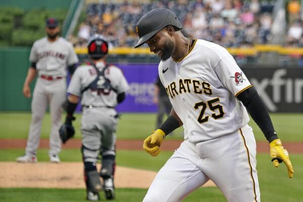 Adam Frazier's walk-off home run ends Pirates' losing streak