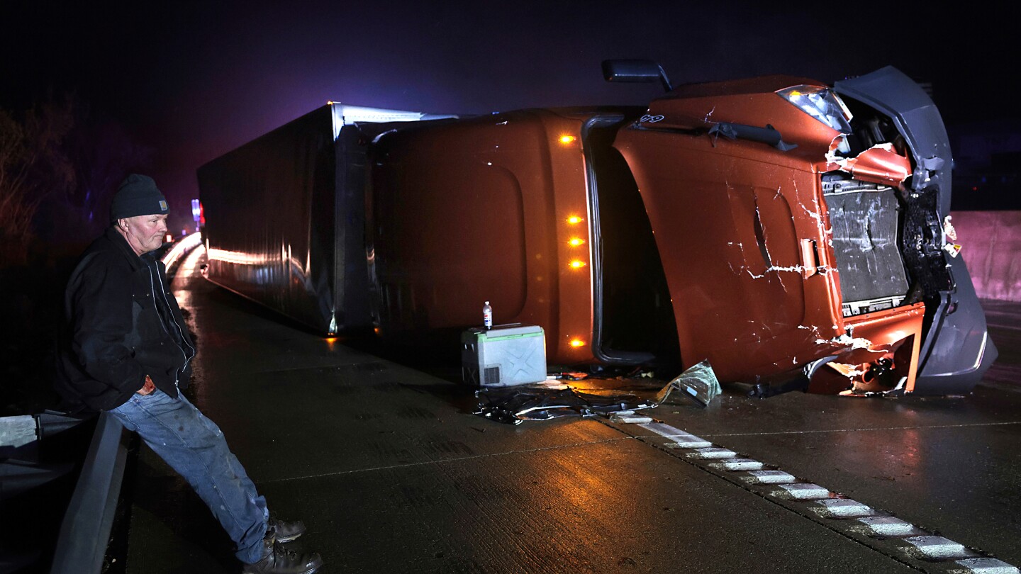 Tornado Threat Moves to US South as Storm Unleashes Winds and Fuels Wildfires