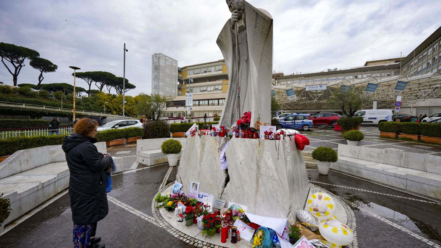 Pope resting as Argentines in Rome pray for his recovery