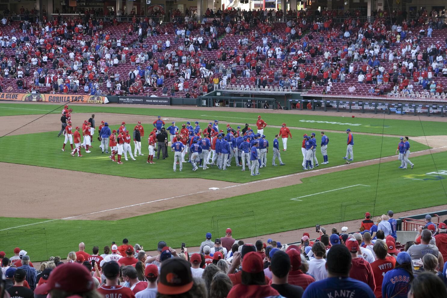 David Ross, David Bell among ejections in Cubs-Reds Game 2