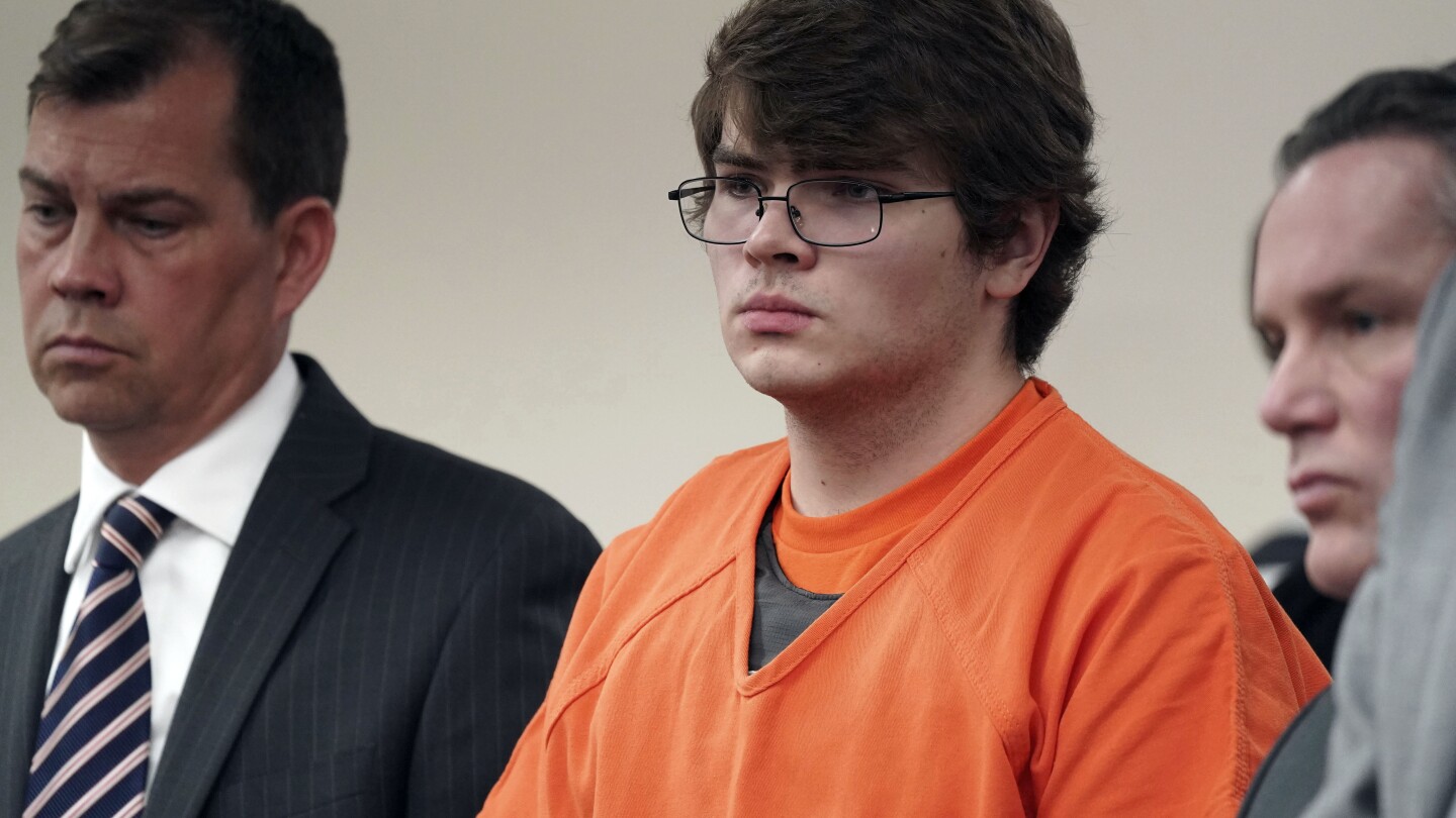 Buffalo supermarket shooter wants his death penalty trial moved to NYC for a diverse, impartial jury