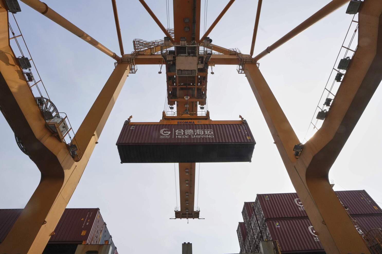 Trump's trade demands go beyond tariffs to target perceived unfair practices