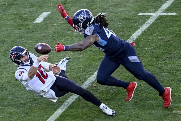 Texans snap 9-game skid by beating skidding Titans 19-14