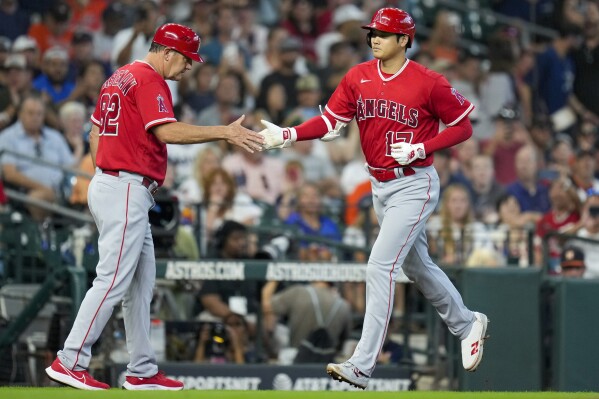 Shohei Ohtani's 41st homer leads the Angels to a 2-1 win over the Astros