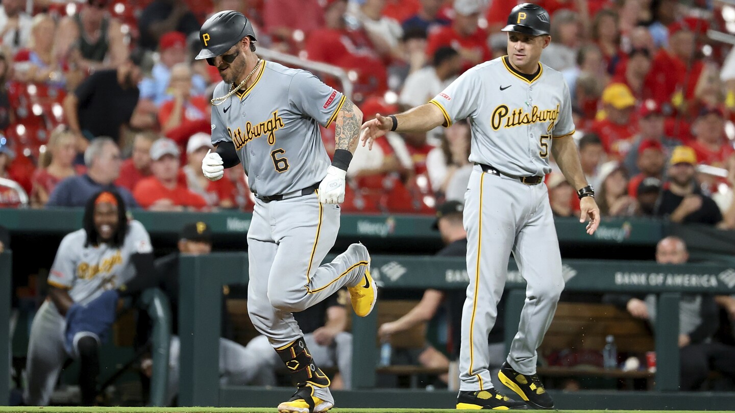 Pirates Snap Losing Streak, Beat Cardinals 3-2