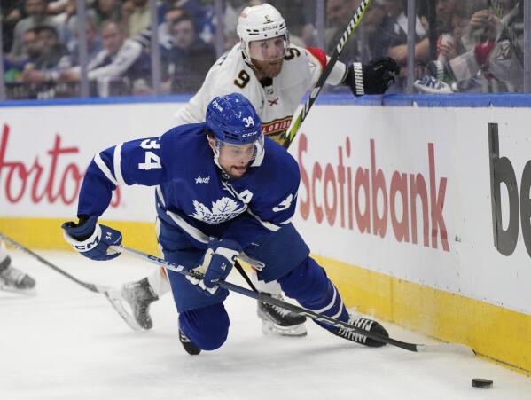 Panthers beat Maple Leafs 3-2, take 2-game lead in series