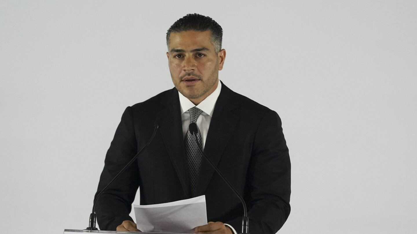 Mexico's security chief quietly forms an elite force to take on the drug cartels