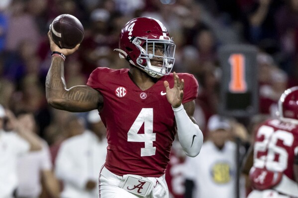 Alabama quarterback Jalen Milroe throws the ball against LSU during the first half of an NCAA college football game, Saturday, Nov. 4, 2023, in Tuscaloosa, Ala. (AP Photo/Vasha Hunt)