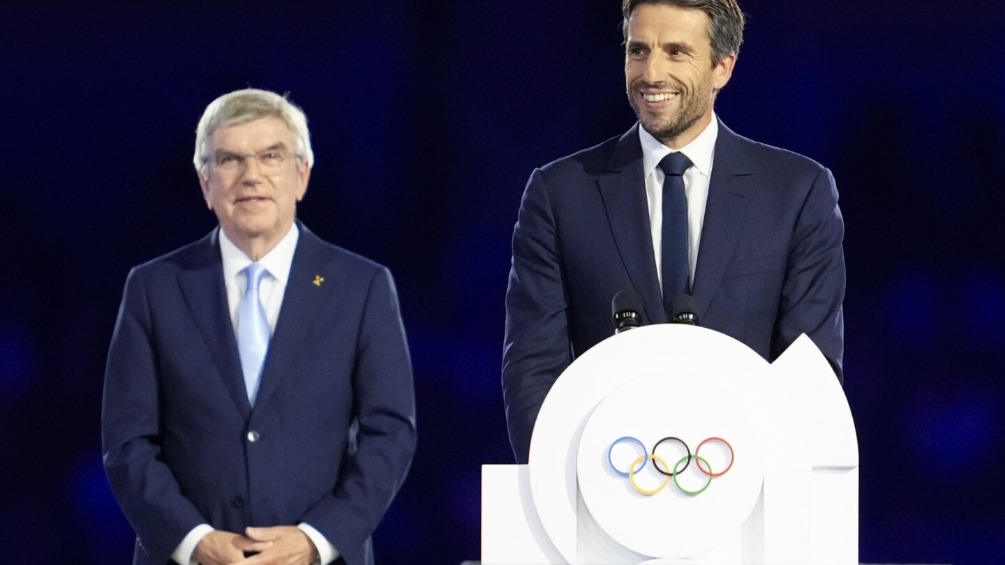 IOC Presidential Candidates Present Plans to Voters in Closed Session