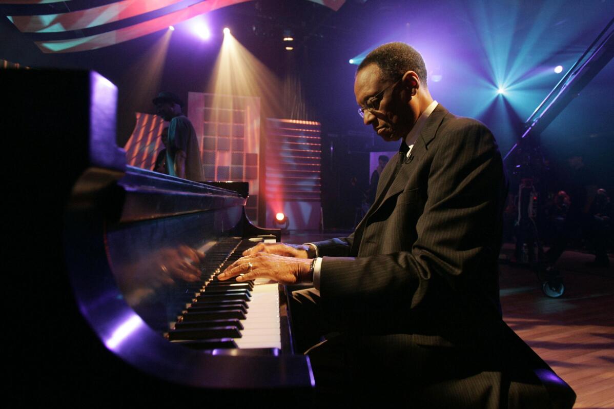 Renowned jazz pianist Ramsey Lewis has died age 87 AP News