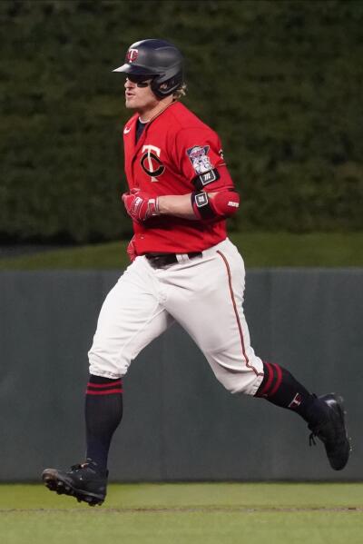 Byron Buxton homer pushes Minnesota Twins over Kansas City Royals