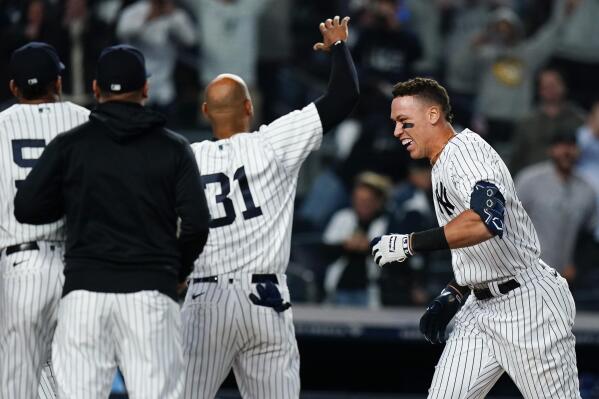 Judge hits 3-run HR in 9th to give Yanks 6-5 win over Jays