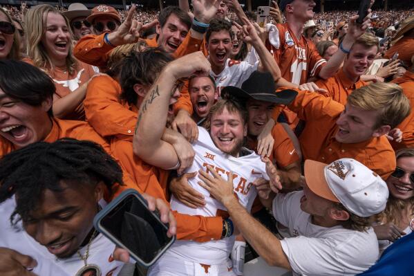 Longhorn fans get first glance, insight into competition within No