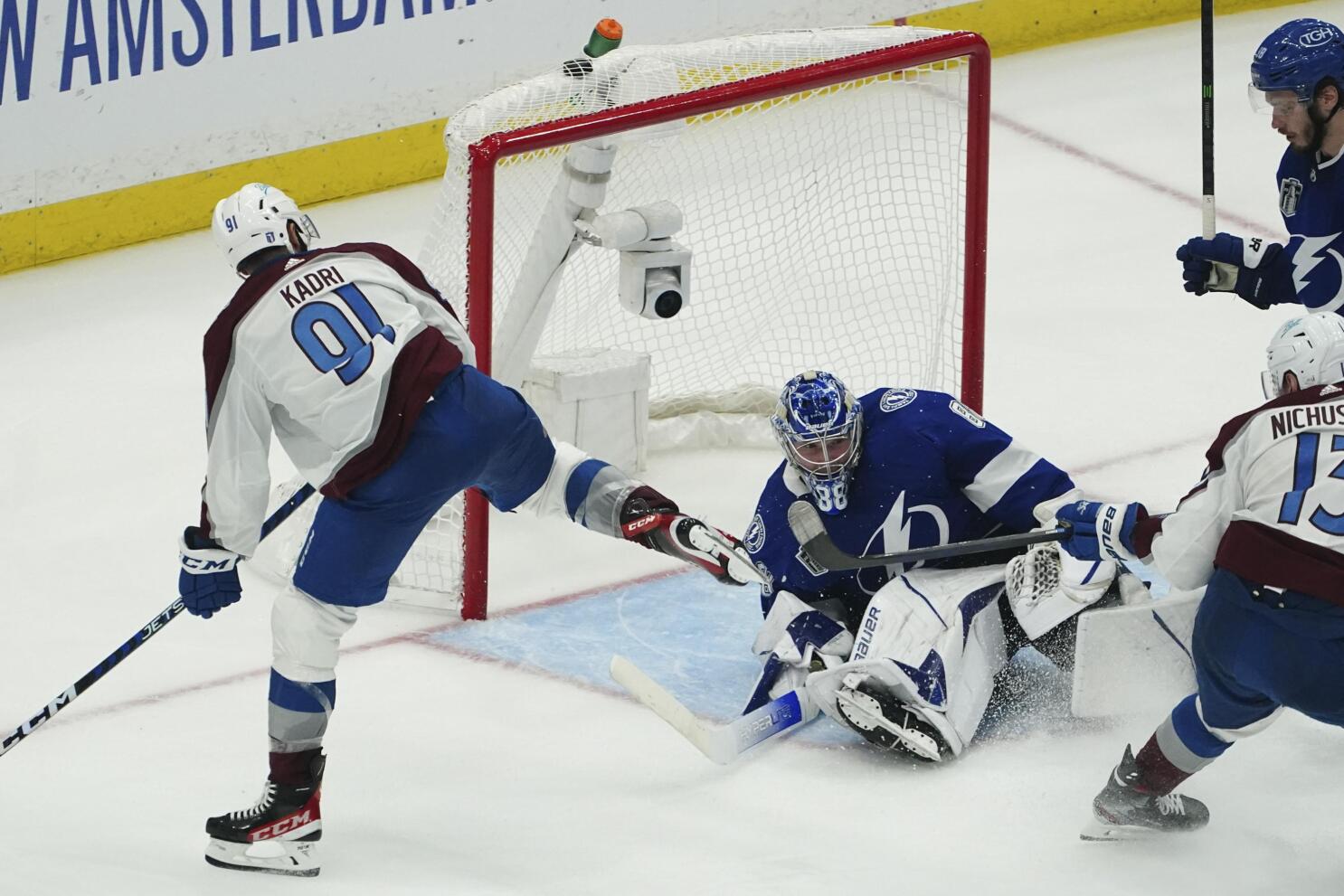 Leafs' power play comes to life in win over Avalanche 