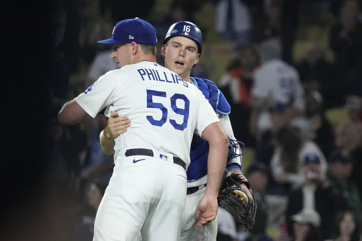 Dodgers 7, Giants 3: All About the Rally Banana