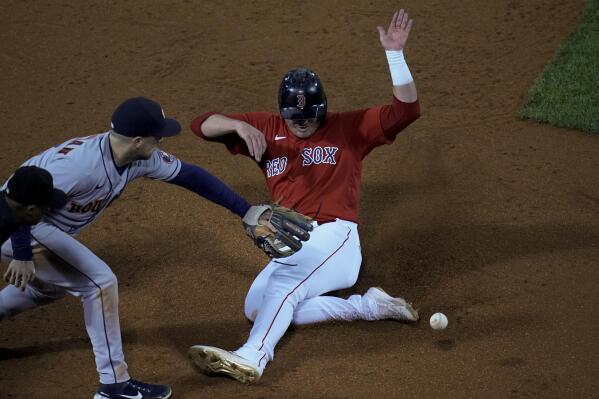 Schwarber, Red Sox slam Astros 12-3, lead ALCS 2-1