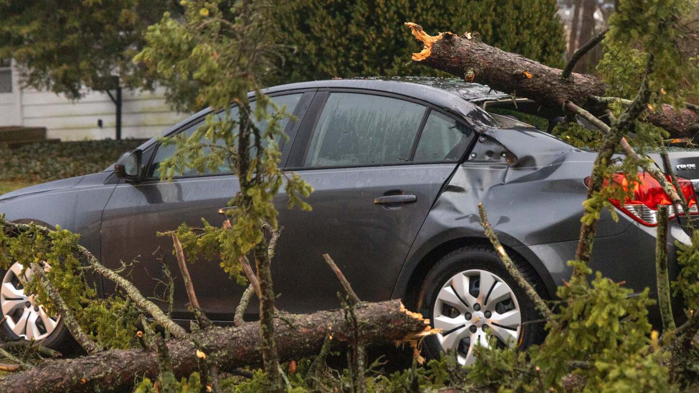 Severe Weather: Rain, ice in Great Lakes, South braces for storms