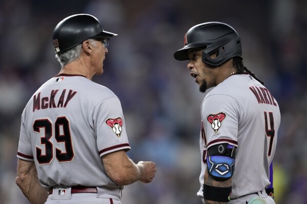 Cardinals rip off one of MLB's GREATEST win streaks ever to get Postseason  spot!! (17-game streak!!) 