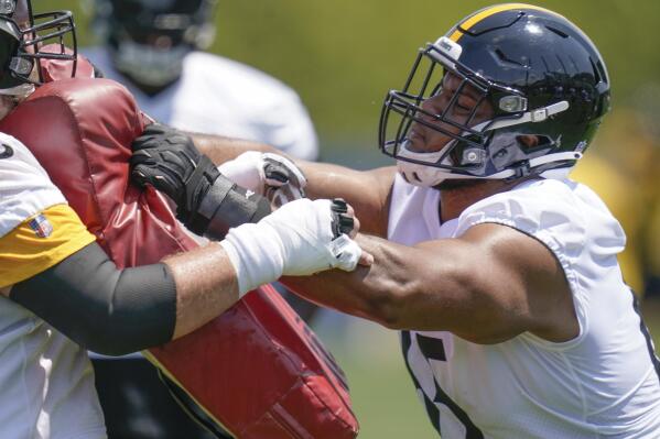 Maurkice Pouncey Gives Steelers Rookie Kendrick Green His Blessing