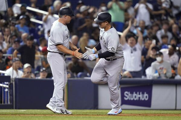 Rizzo homers in his debut as Yankees beat Marlins 3-1