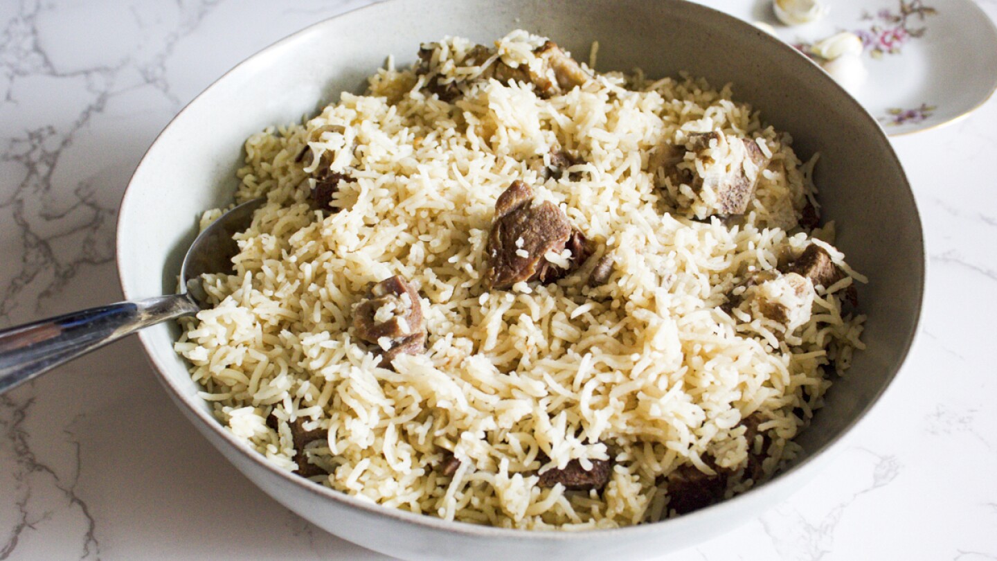 The cookbook 'Pakistan' serves up recipes for mutton pulao, garlic chutney and sweet seviyan