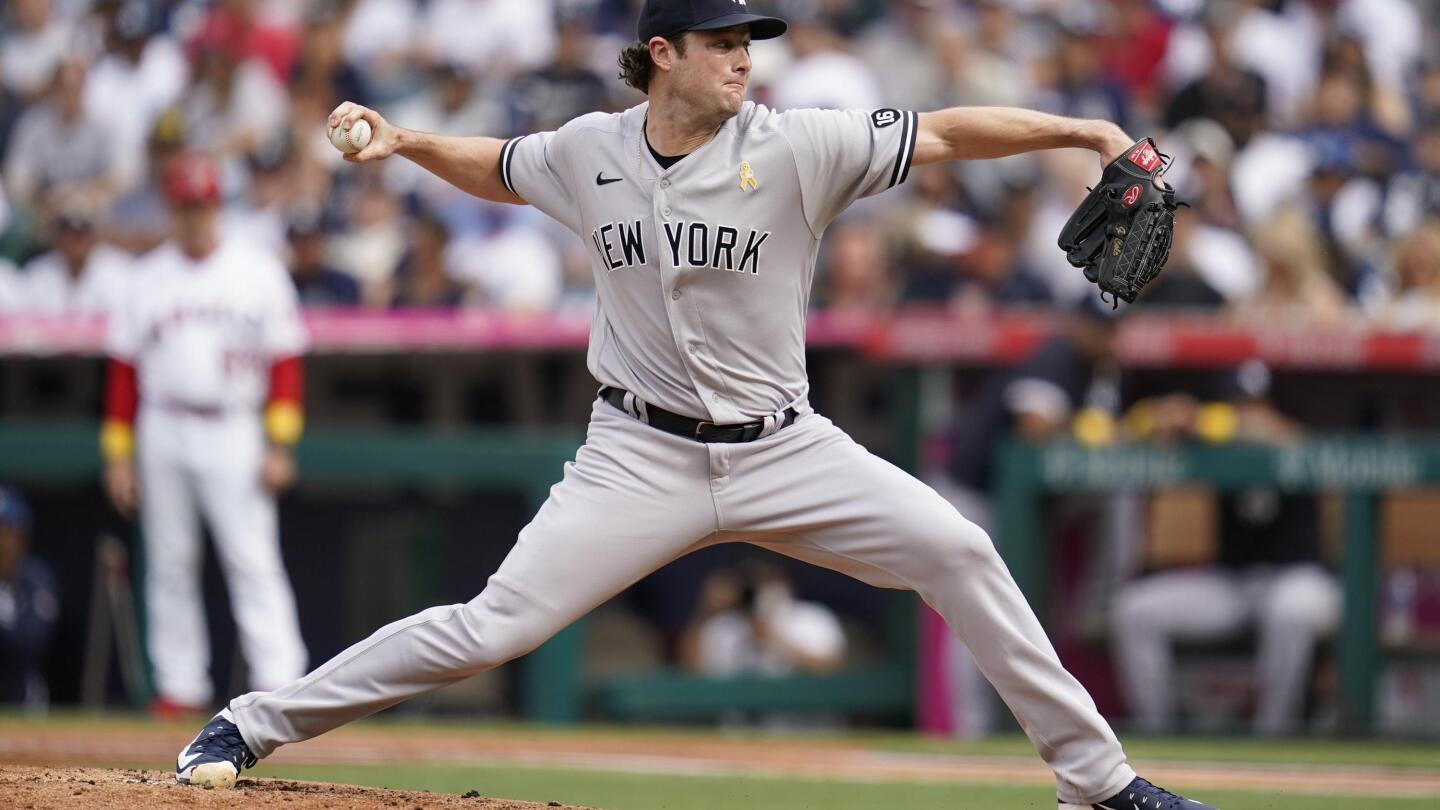 Gerrit Cole's windup assisted his big 14-strikeout start for supreme yankees  jersey Yankees