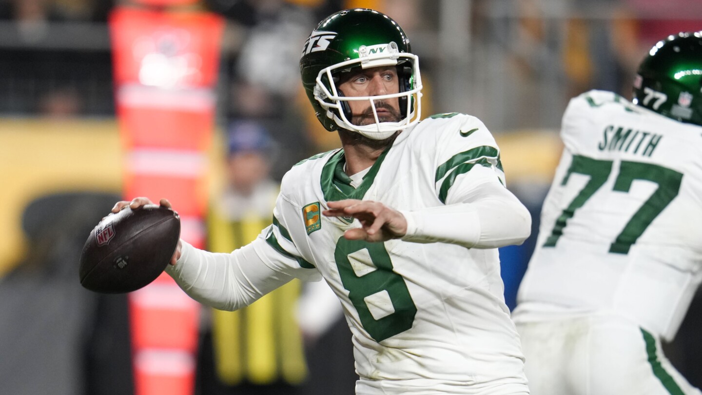 Despite the addition of Adams, Rodgers and Jets reeling after another loss