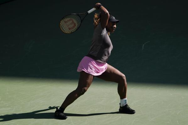 Serena Williams defeats Danka Kovinic in first round of U.S. Open