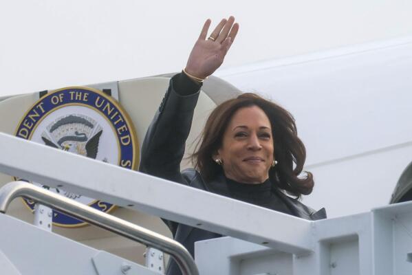 Vice President Kamala Harris boards Air Force 2 for travel to Japan and South Korea from Joint Base Andrews, Maryland, Sunday Sept. 25, 2022. (Leah Millis/Pool via AP)