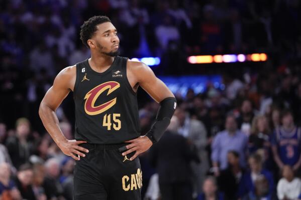 Cleveland Cavaliers guard Donovan Mitchell reacts in the final seconds of the second half of Game 4 in an NBA basketball first-round playoff series against the New York Knicks, Sunday, April 23, 2023, at Madison Square Garden in New York. The Knicks won 102-93. (AP Photo/Mary Altaffer)