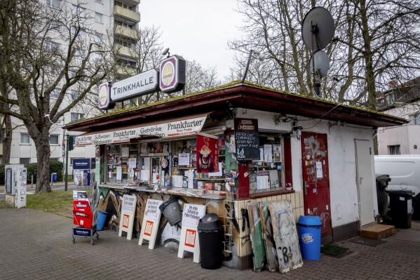 A former water house, a small shop that sprung up in the 19th century to encourage workers to drink affordable water rather than beer or schnapps, that is now a kiosk photographed in Frankfurt, Germany, on Feb. 15, 2025. (AP Photo/Michael Probst)