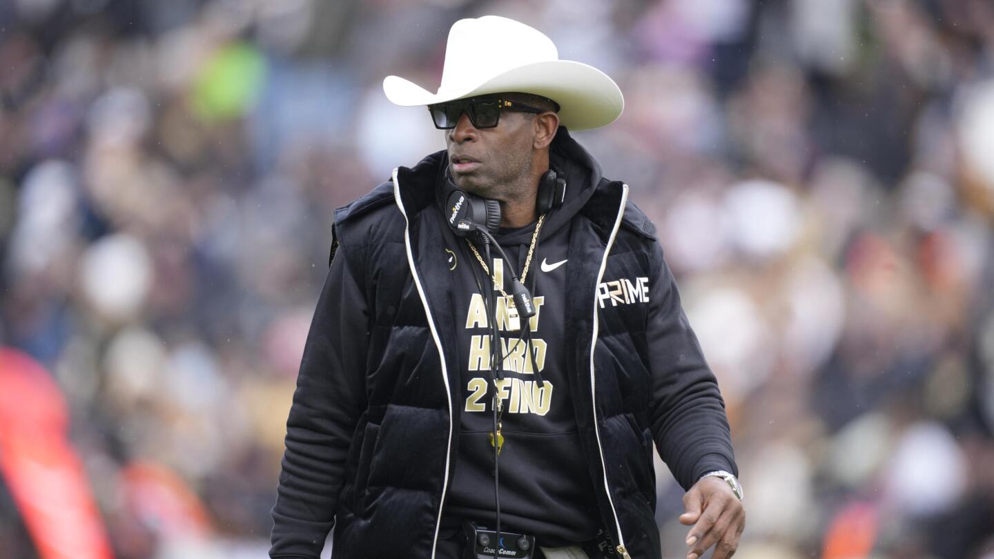 Coach Prime, Buffs stage quite the show in snowy spring game