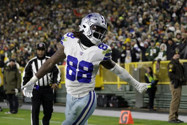 Jefferson soaring for Vikings with Cowboys set to visit