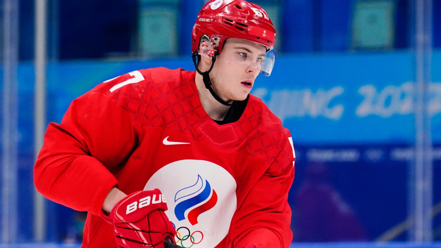 Hurricanes Sign Nikishin, Expect Playoff Impact