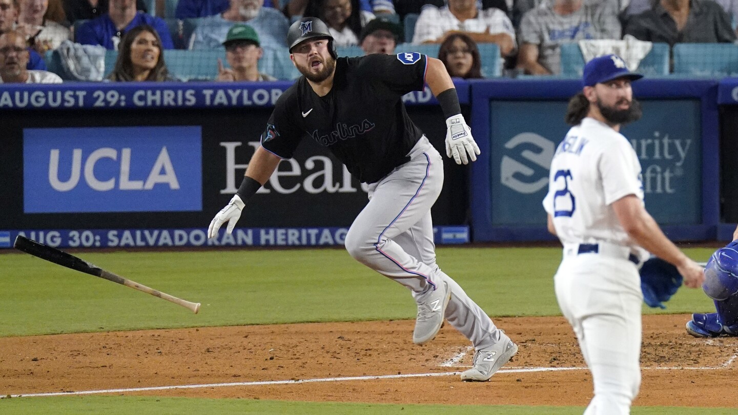 Miami Marlins New Uniforms, Stadium: MLB Opening Day 2012: [PHOTOS]