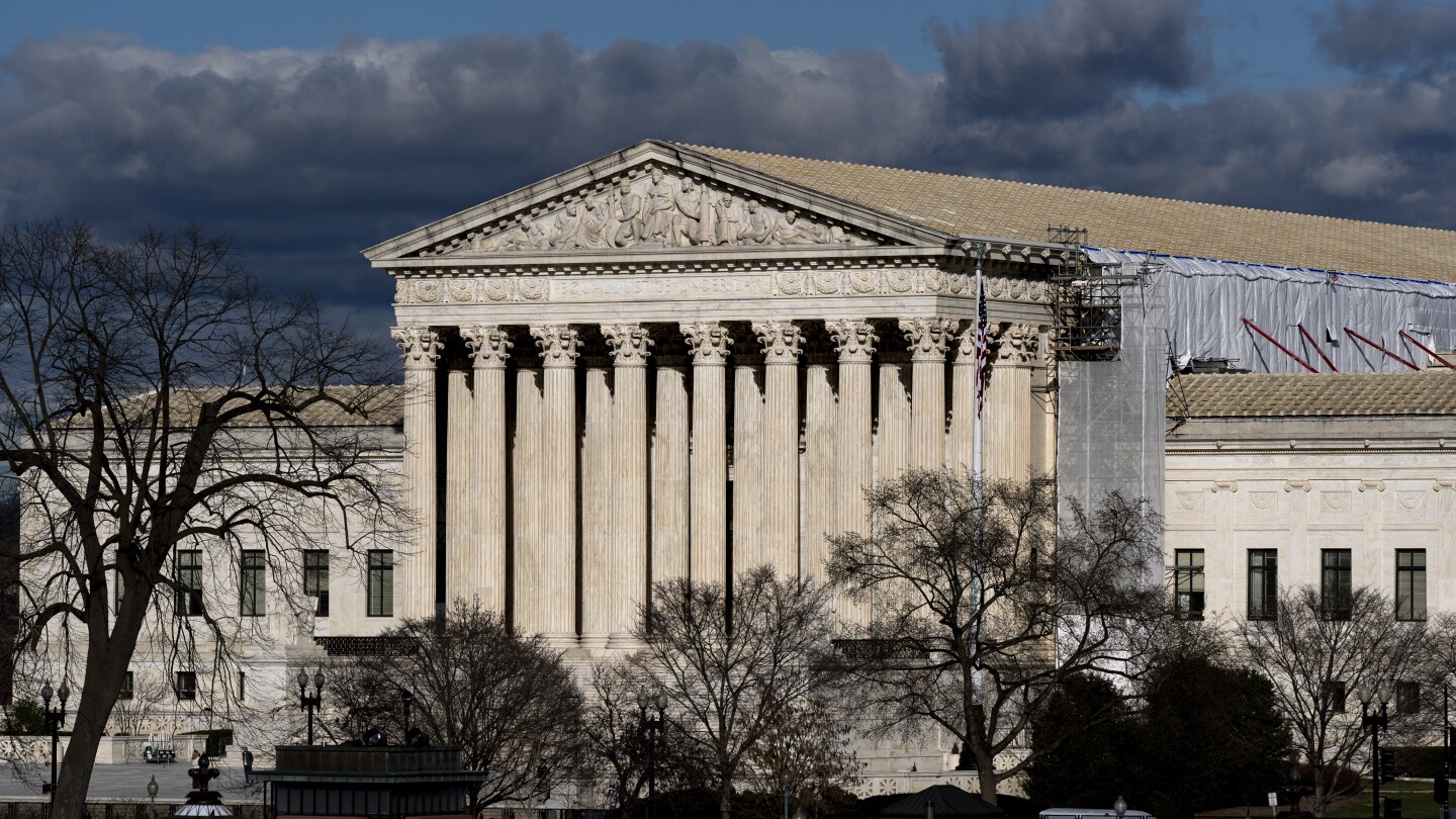 ВАШИНГТОН AP — Върховният съд ще разгледа в сряда кога