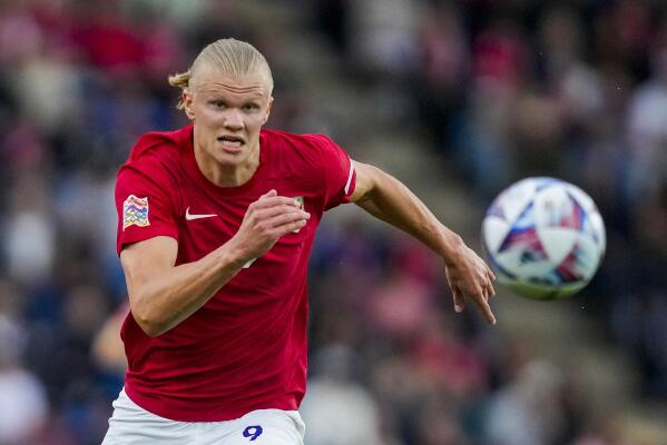 Where was Erling Haaland born and why does he not play for England?