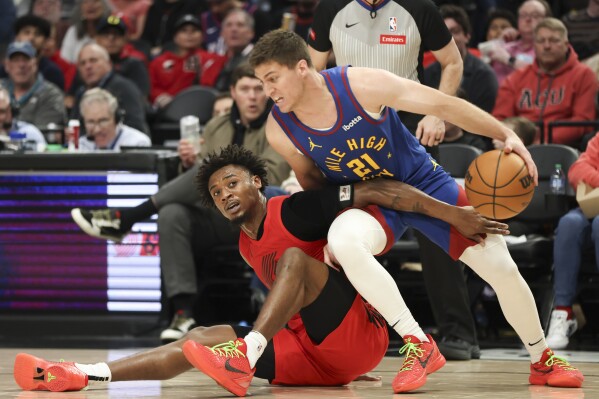 Nuggets edge youthful Trail Blazers 114-111 after Portland starts 5 rookies