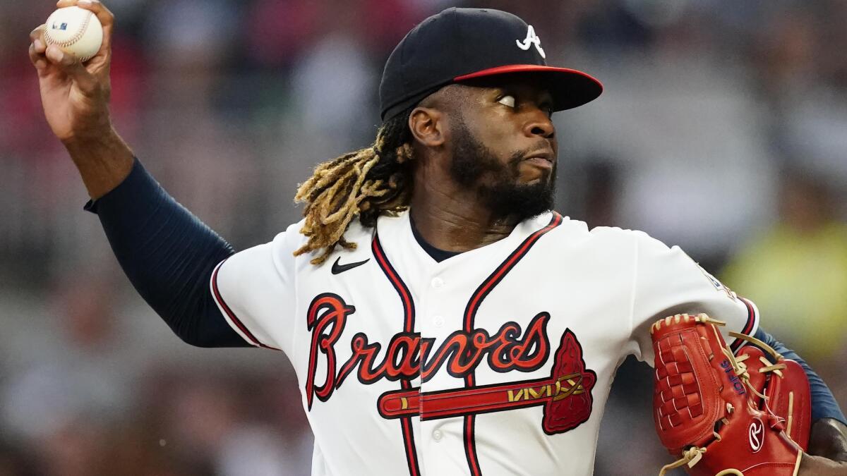 Braves News: Anderson talks Freeman's return after Braves drop