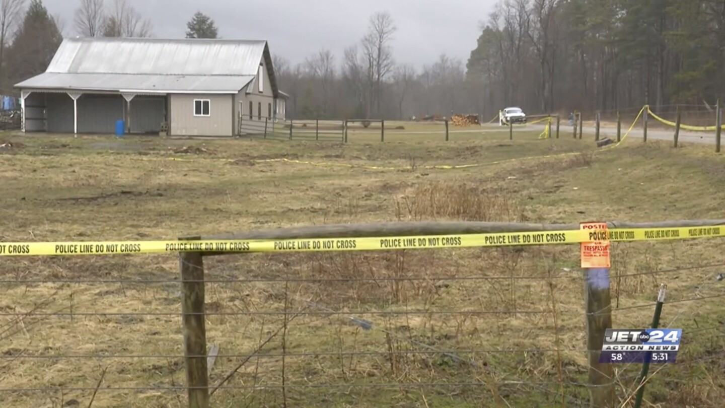 Убитата бременна жена от амишите е имала порезни рани по главата и шията, казва полицията