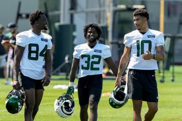 Jets running back Michael Carter confident he'll bounce back after