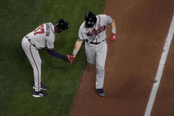 WATCH: Sean Murphy rips a line drive over the left field fence