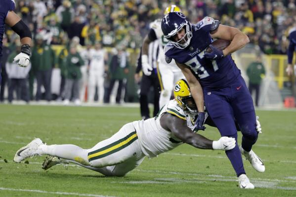 Packers again start slowly, lose to the Titans and fall to 4-7