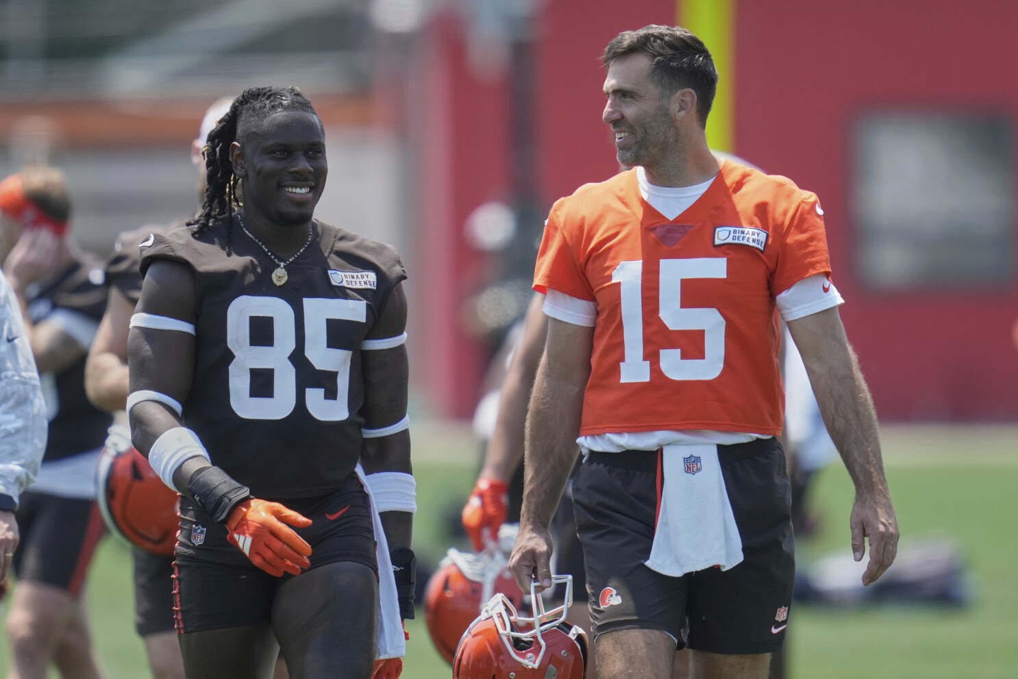 Joe Flacco says he's OK with limited snaps at Browns minicamp