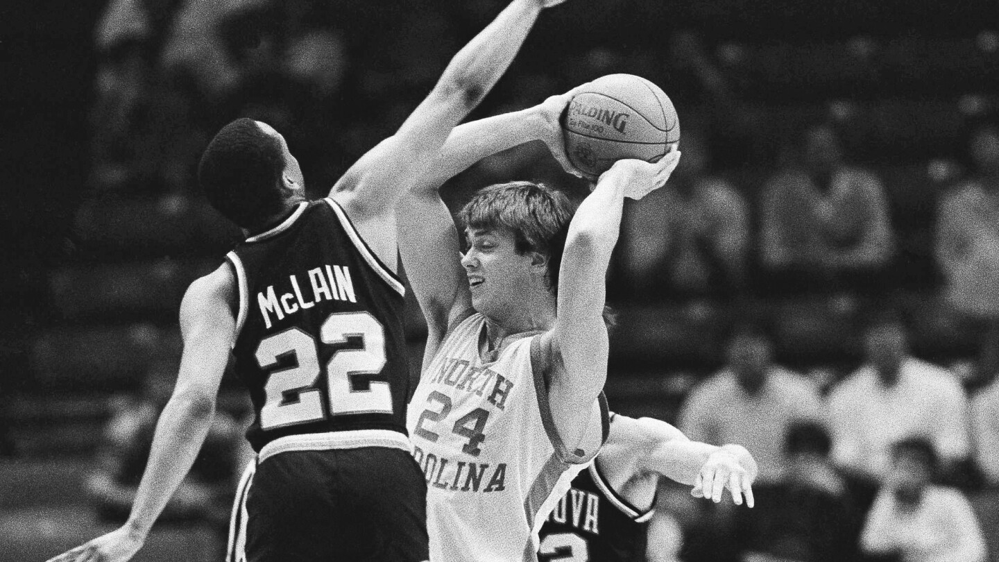 Joe Wolf, who played for North Carolina and 7 NBA teams, dies at 59 Joe Wolf, who played for North Carolina and 7 NBA teams, dies at 59
